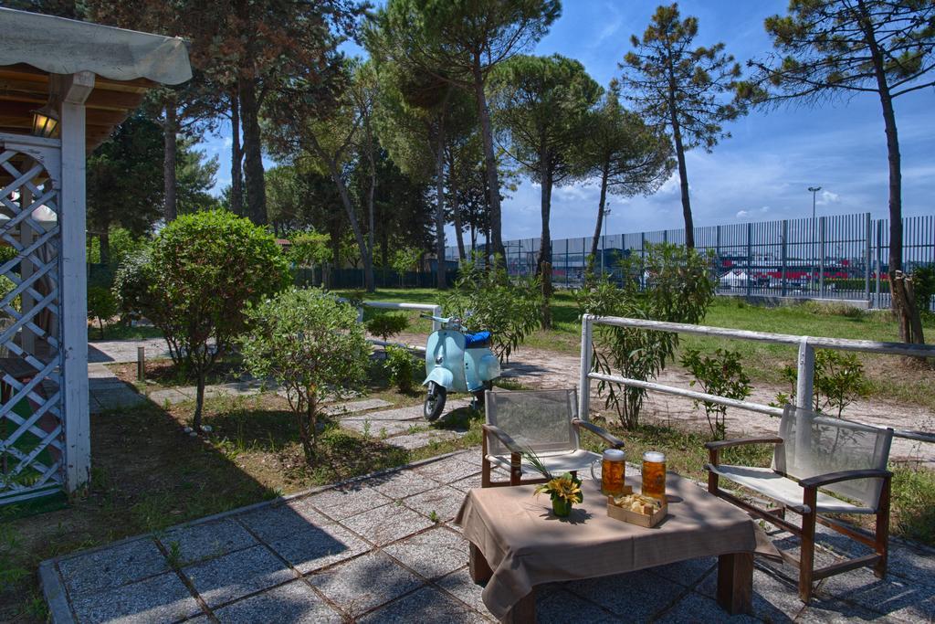 Locanda San Biagio Misano Adriatico Buitenkant foto