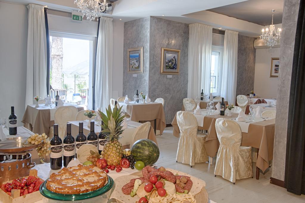Locanda San Biagio Misano Adriatico Buitenkant foto