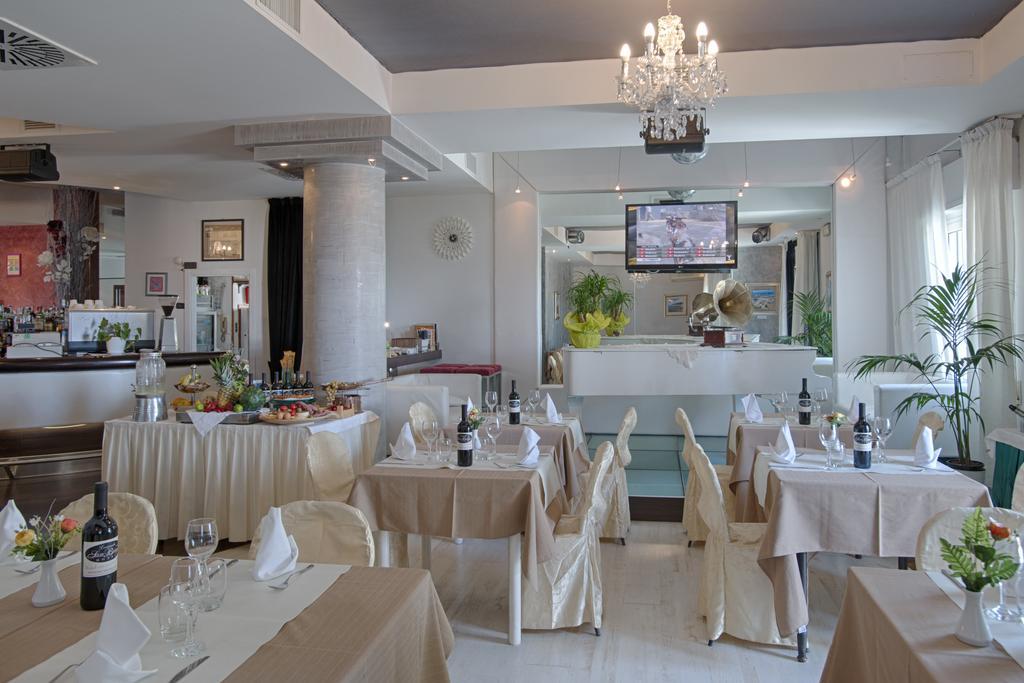 Locanda San Biagio Misano Adriatico Buitenkant foto