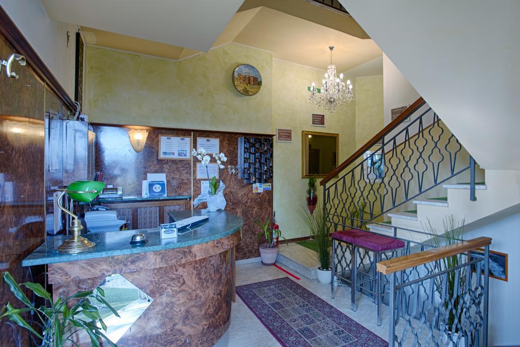 Locanda San Biagio Misano Adriatico Buitenkant foto
