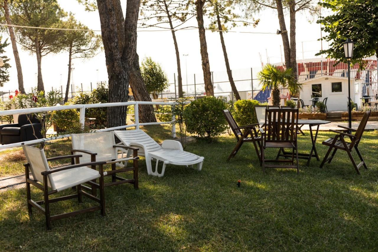 Locanda San Biagio Misano Adriatico Buitenkant foto