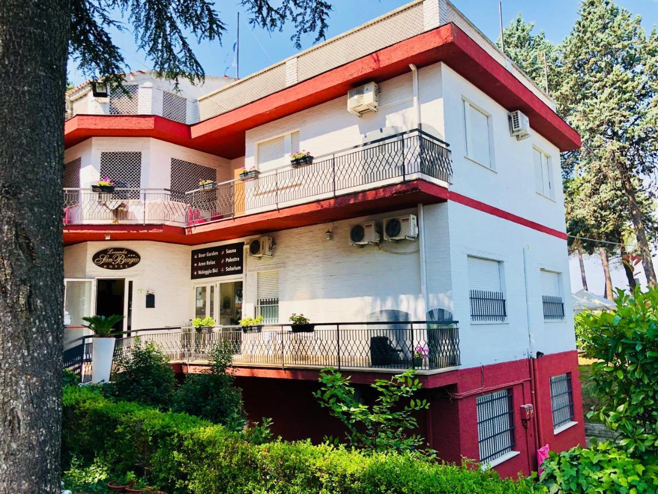 Locanda San Biagio Misano Adriatico Buitenkant foto