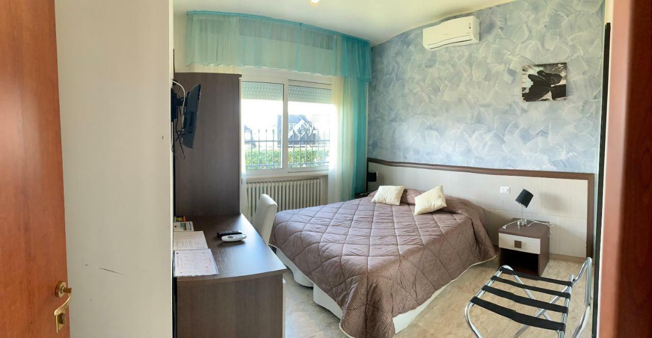 Locanda San Biagio Misano Adriatico Buitenkant foto