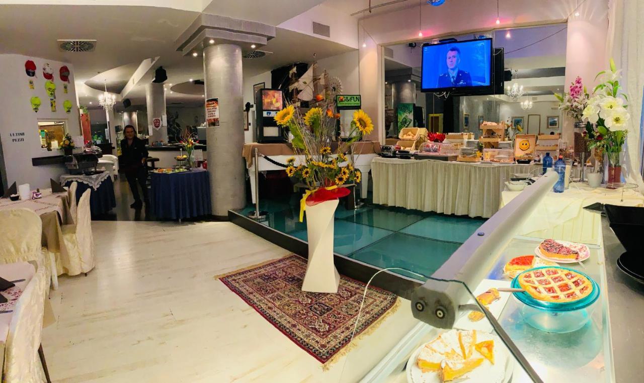 Locanda San Biagio Misano Adriatico Buitenkant foto